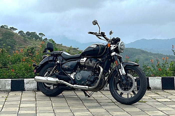 Feature: 4,000km aboard a Royal Enfield Super Meteor